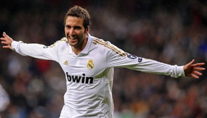 爱游戏体育下载：U19国青补时两中点球，众将滑翔庆祝逆转胜利